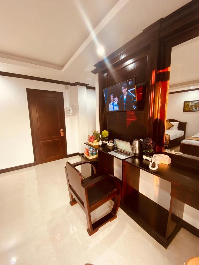 ואנג ויינג Consiana Hotel מראה חיצוני תמונה