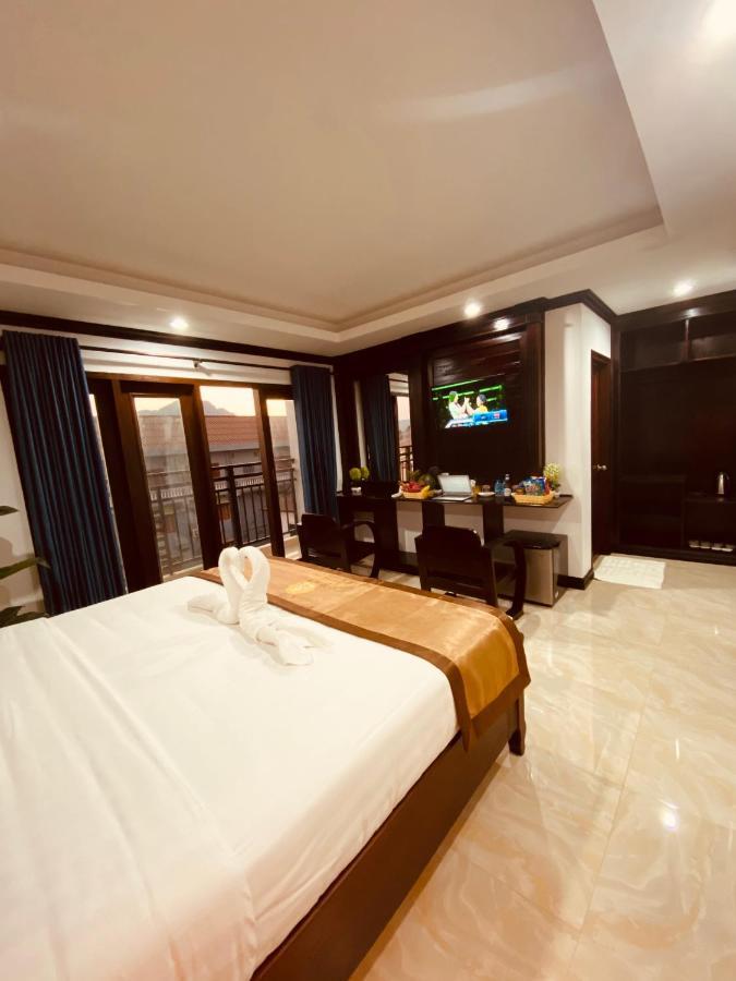ואנג ויינג Consiana Hotel מראה חיצוני תמונה